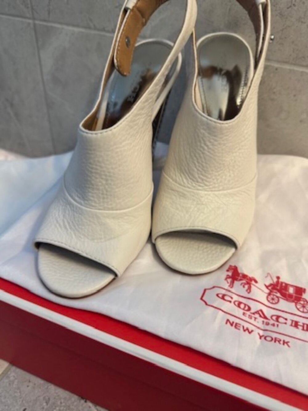 NY Exclusive Highly Vintage Coach Heels with Box.